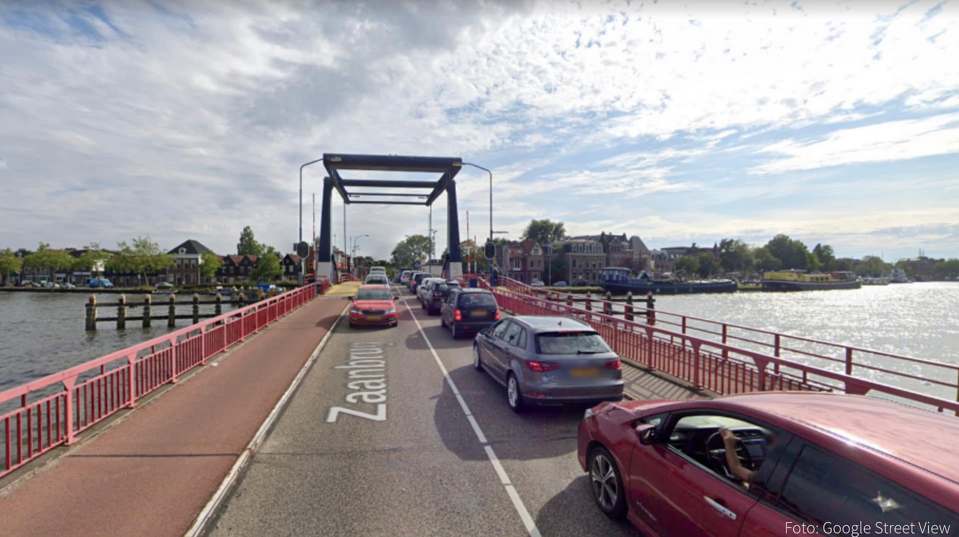 4B3BAC66-4FFE-45DA-835B-98419A1FF76A