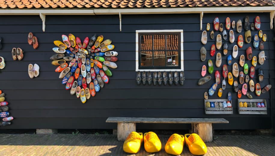 082013EA-1B16-48E7-A8B3-FE738142B9D1